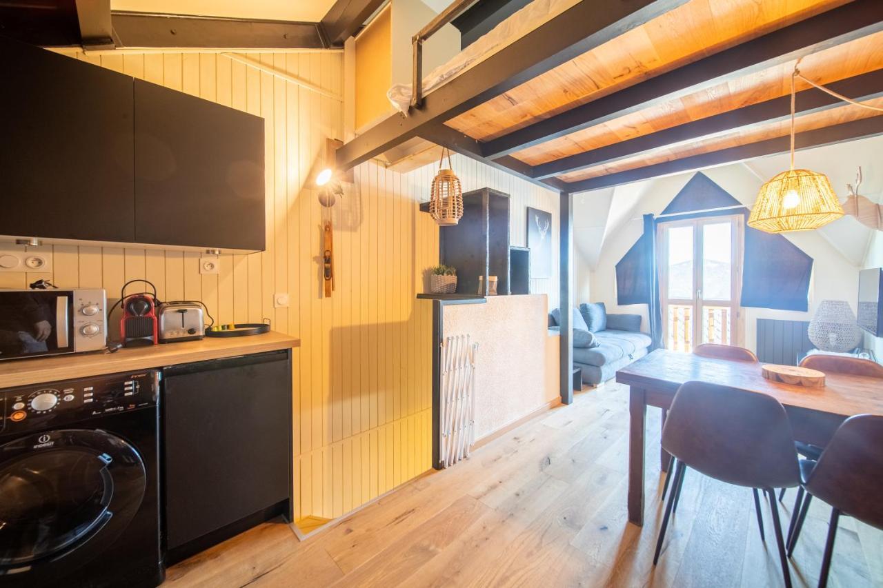 Le Cerf - Duplex Avec Superbe Vue Montagne Lägenhet Les Angles  Exteriör bild